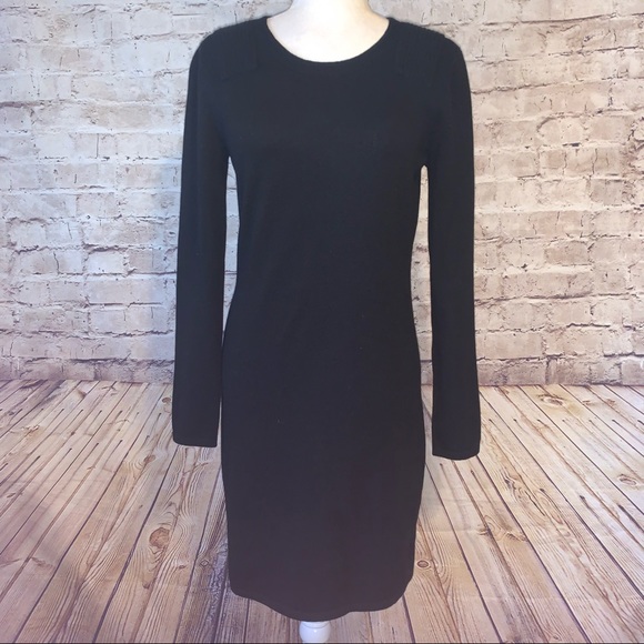 Aqua Cashmere Black Long Sleeve Sweater 